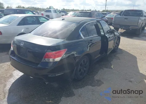 2010 Honda Accord 2.4 Ex-L z USA, uszkodzony, nr VIN 1HGCP2F84AA111438